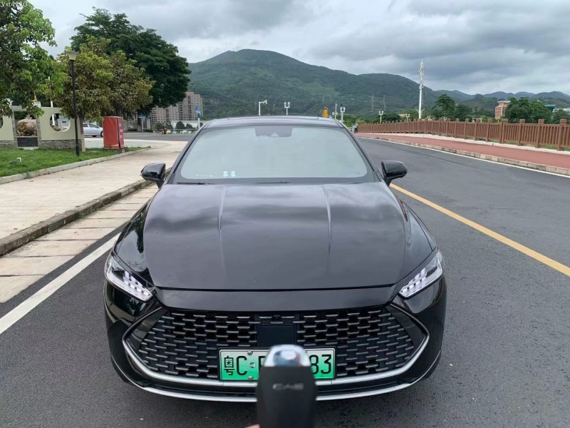 东莞23年比亚迪秦1