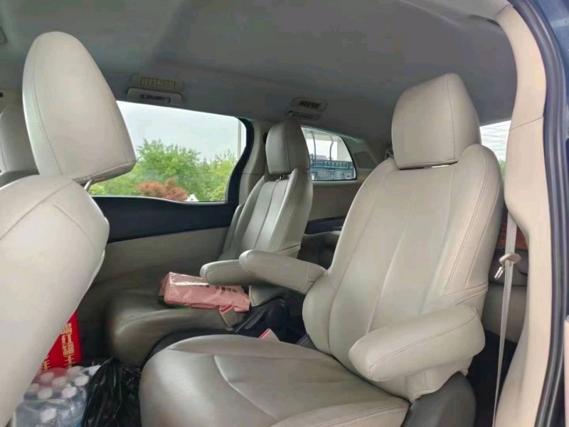 济宁13年别克GL87