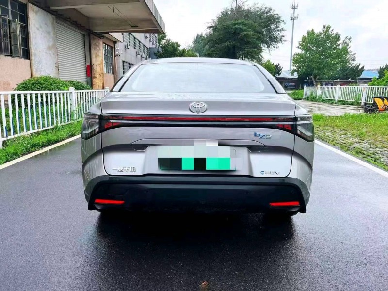 潍坊24年丰田BZ3Pro6