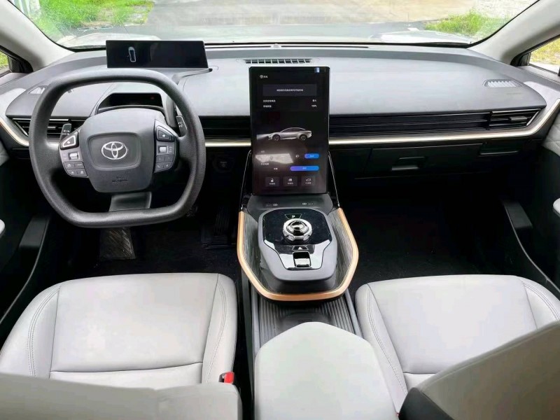 潍坊24年丰田BZ3Pro8