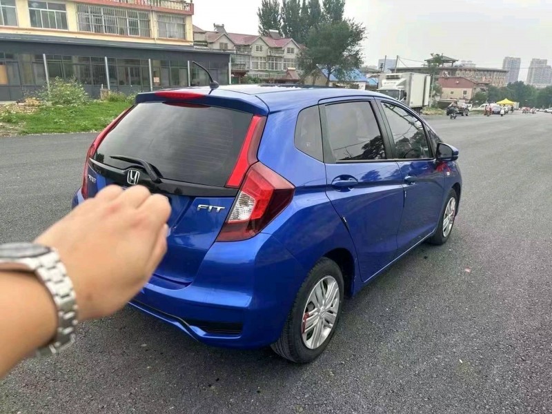 临沂19年本田飞度3