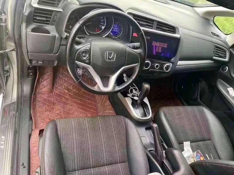 淄博16年本田飞度2