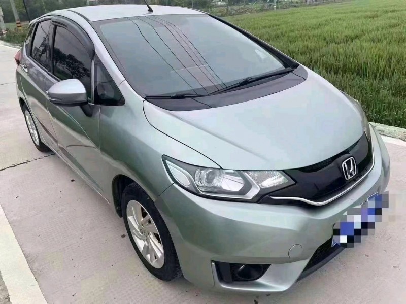 淄博16年本田飞度7