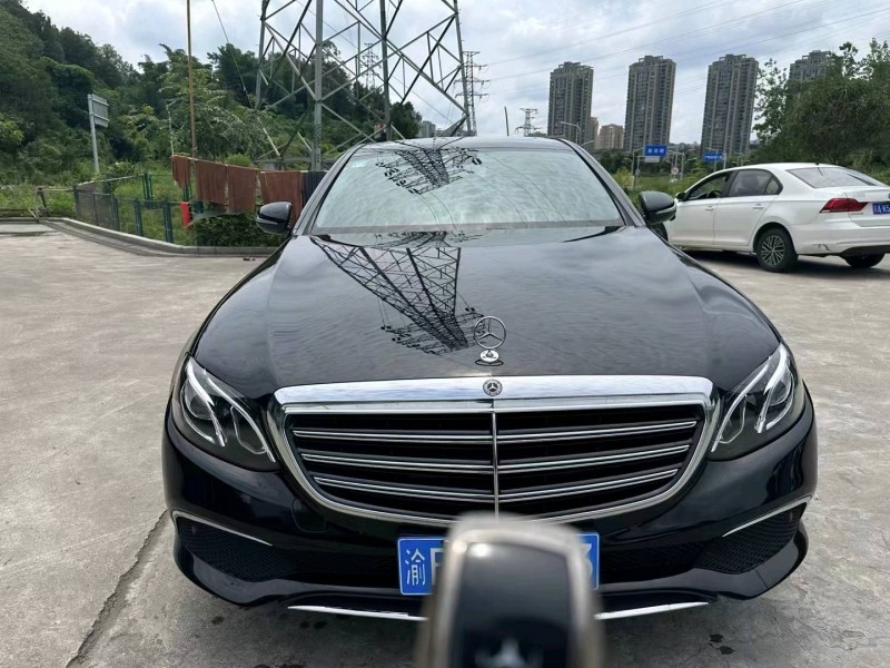 重庆18年奔驰C1