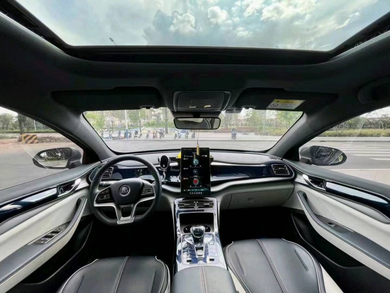 深圳24年比亚迪秦3