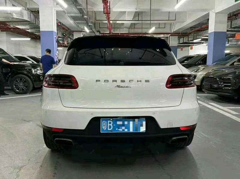 佛山16年保时捷Macan3