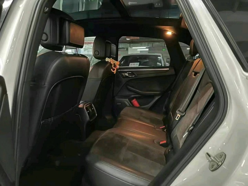 佛山16年保时捷Macan6