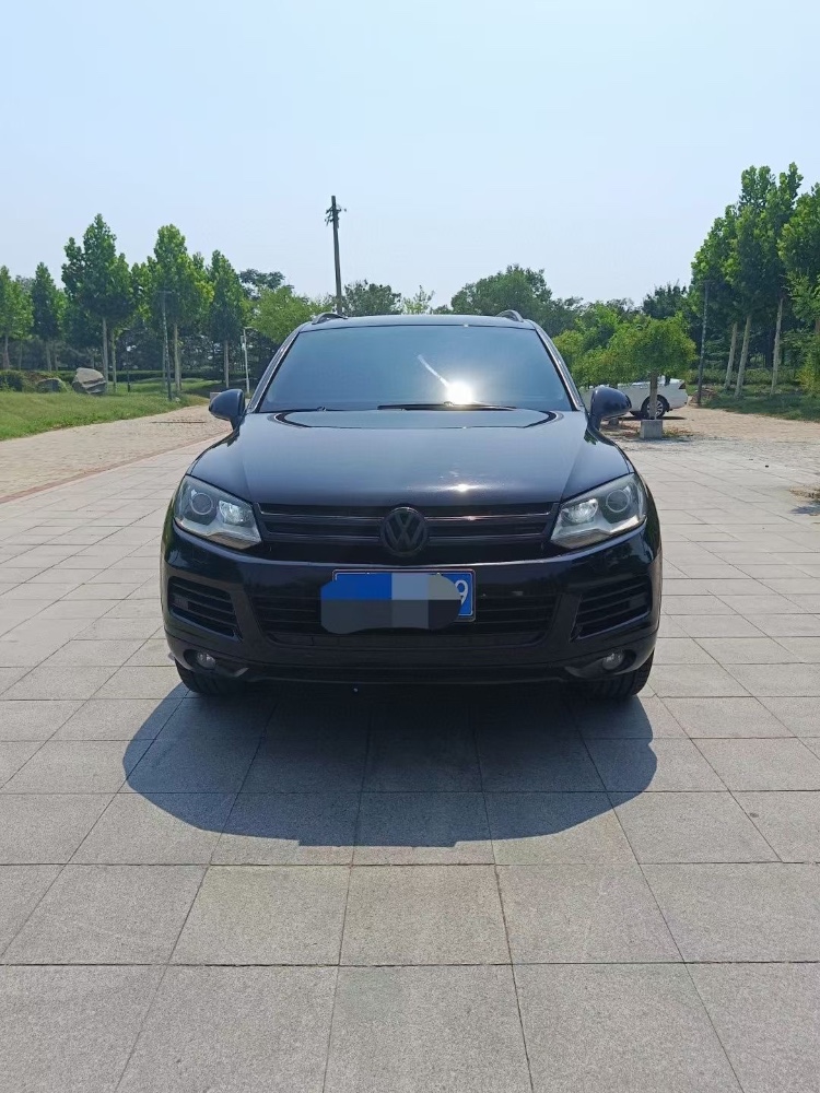 聊城13年大众途锐1