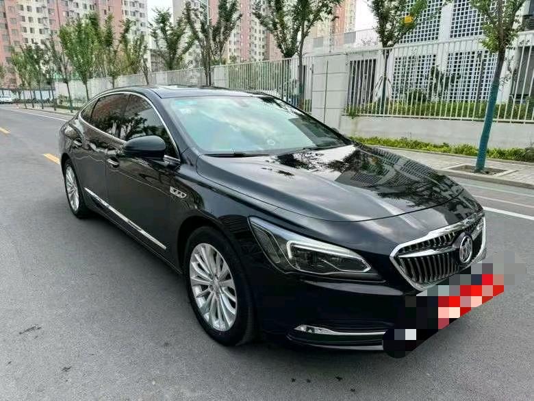 济宁18年别克君越2