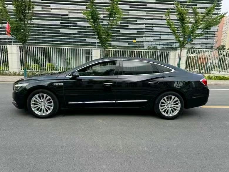 济宁18年别克君越7