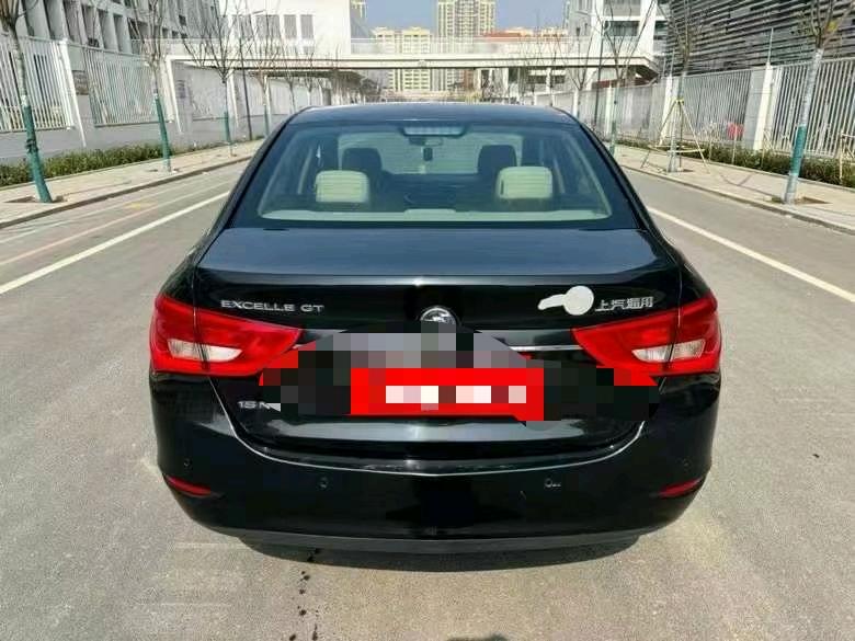 济宁17年别克英朗9