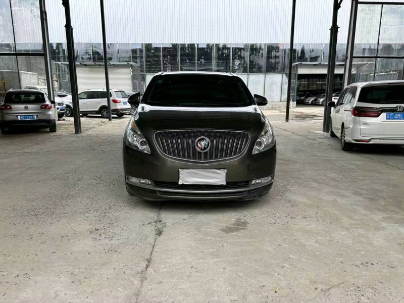 徐州16年别克GL81