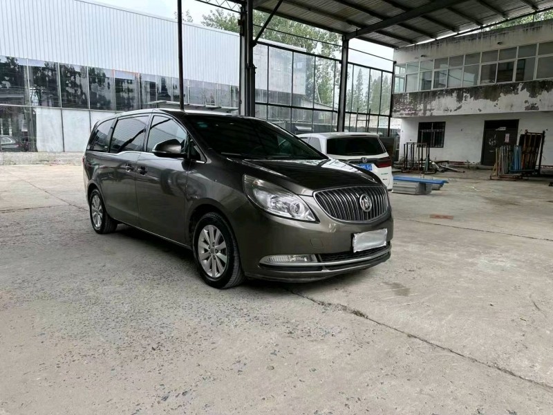 徐州16年别克GL83