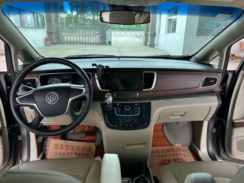 徐州16年别克GL85