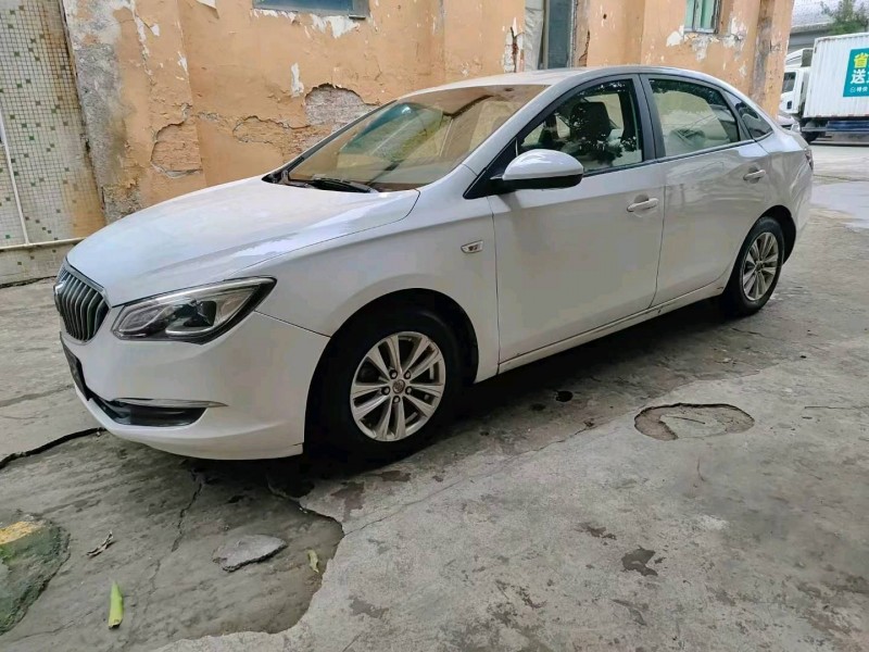 广州17年别克英朗3