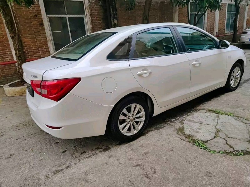 广州17年别克英朗8