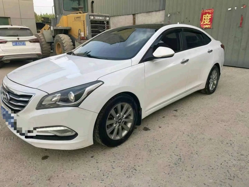 保定13年现代名图2