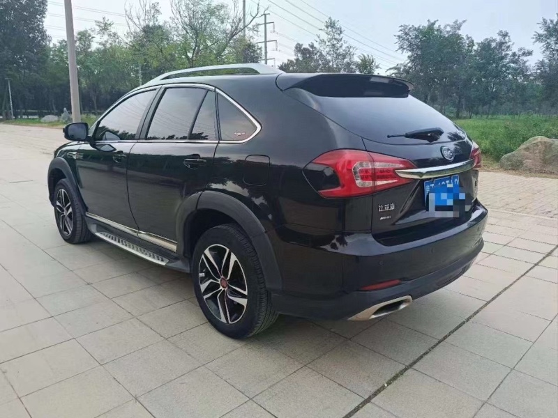 聊城15年比亚迪唐7