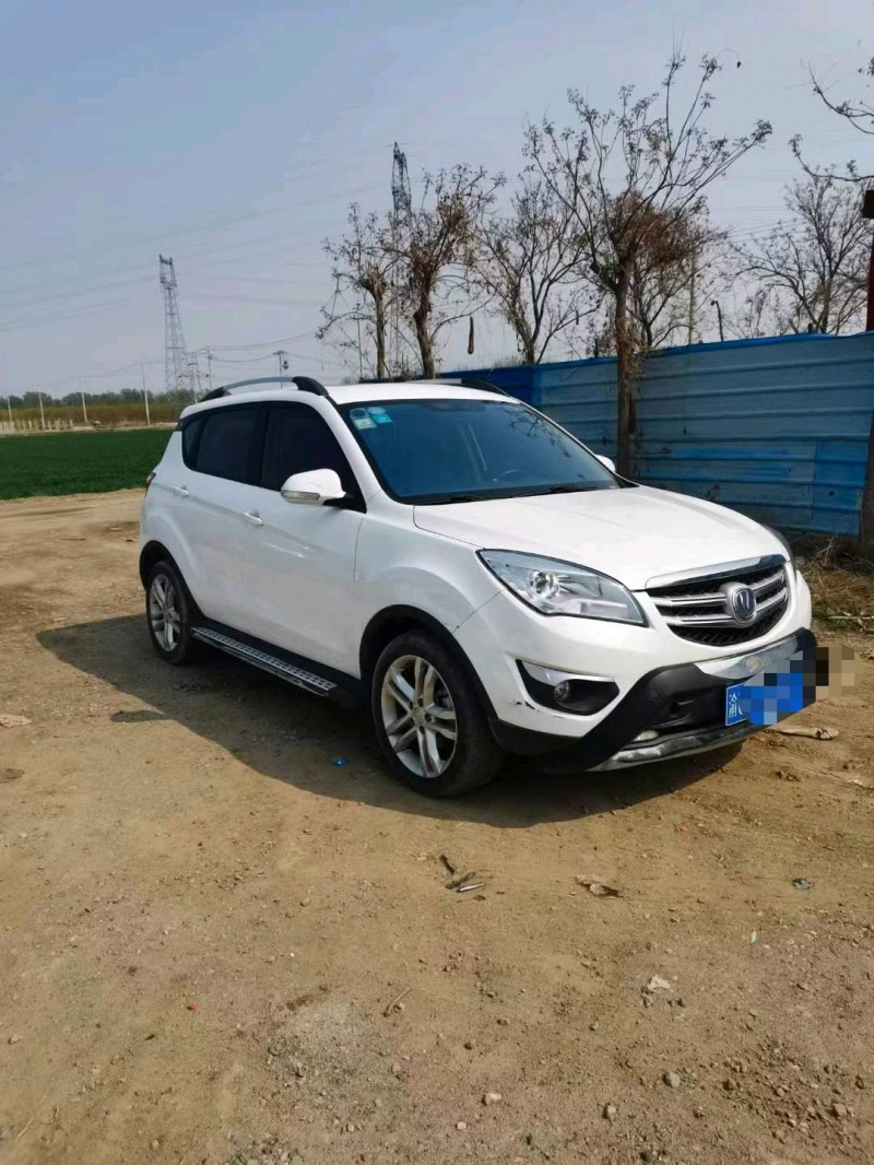 保定16年长安汽车CS352