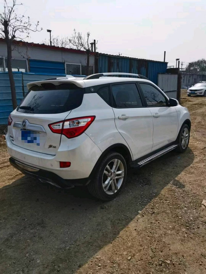 保定16年长安汽车CS355