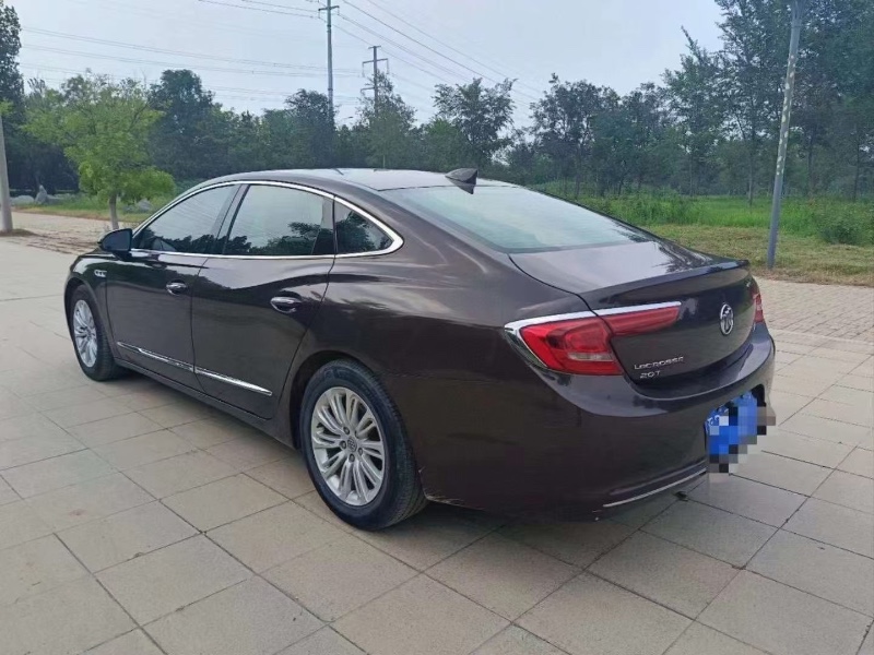 聊城16年别克君越7