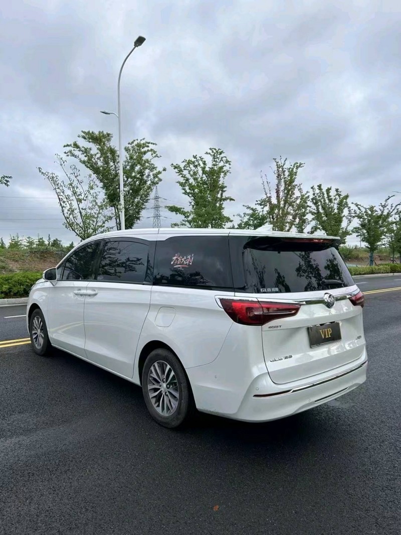 徐州21年别克GL88