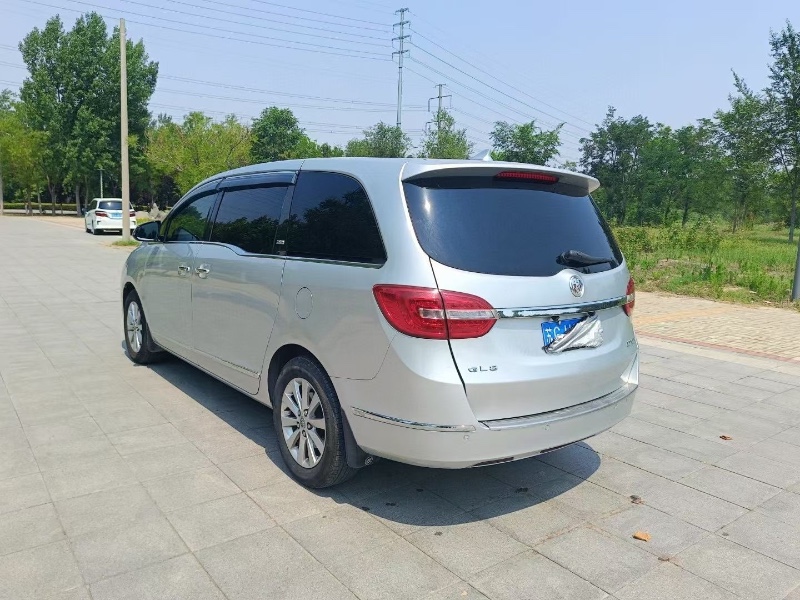 聊城15年别克GL88