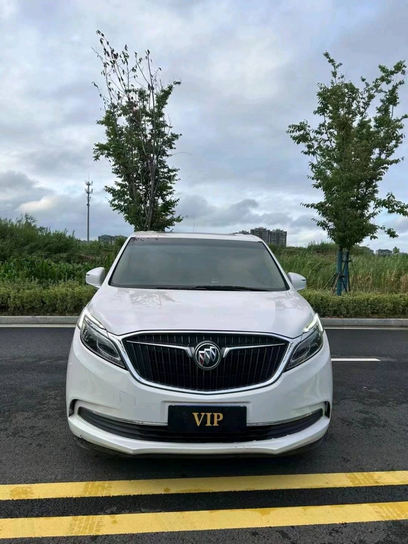 徐州18年别克GL81