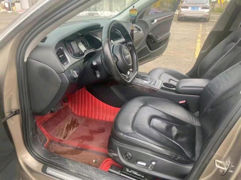 南宁13年奥迪A4L4