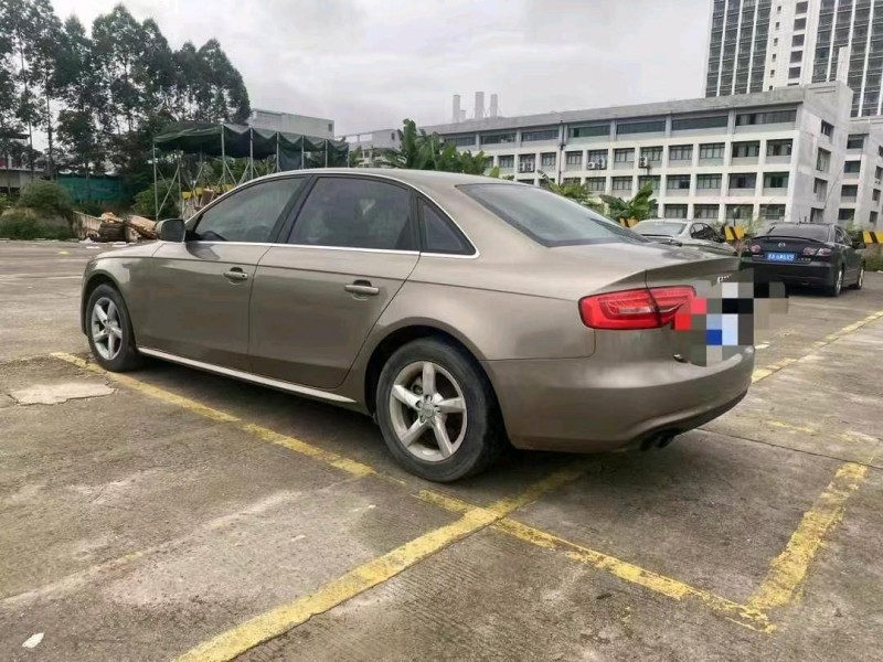 南宁13年奥迪A4L7