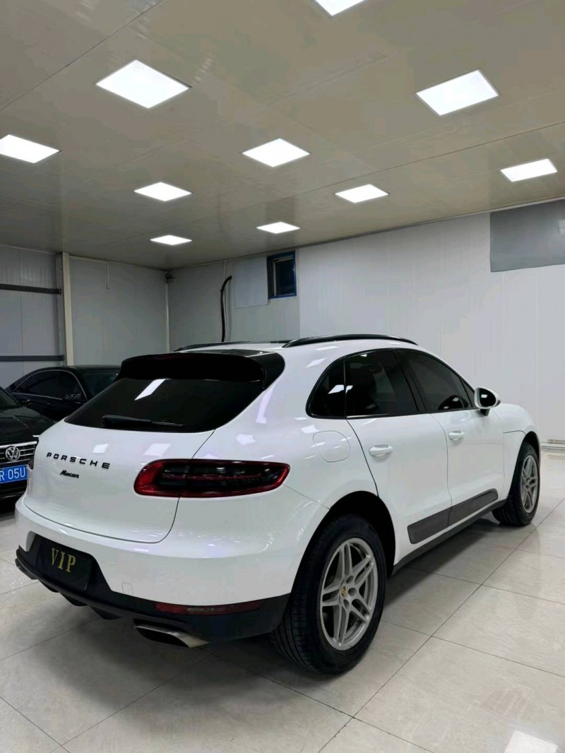 廊坊16年保时捷Macan7
