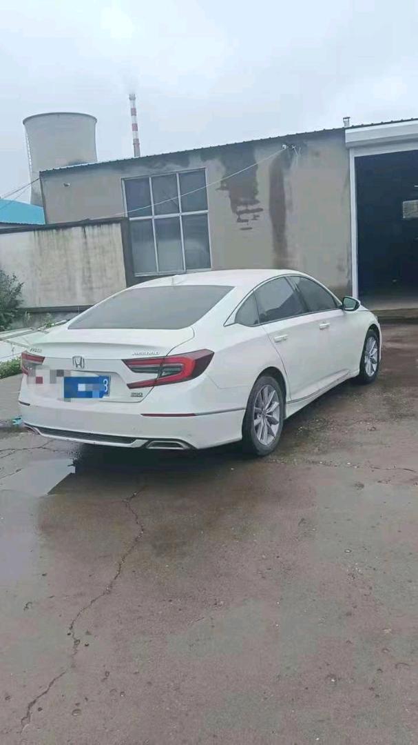 东营22年本田雅阁4