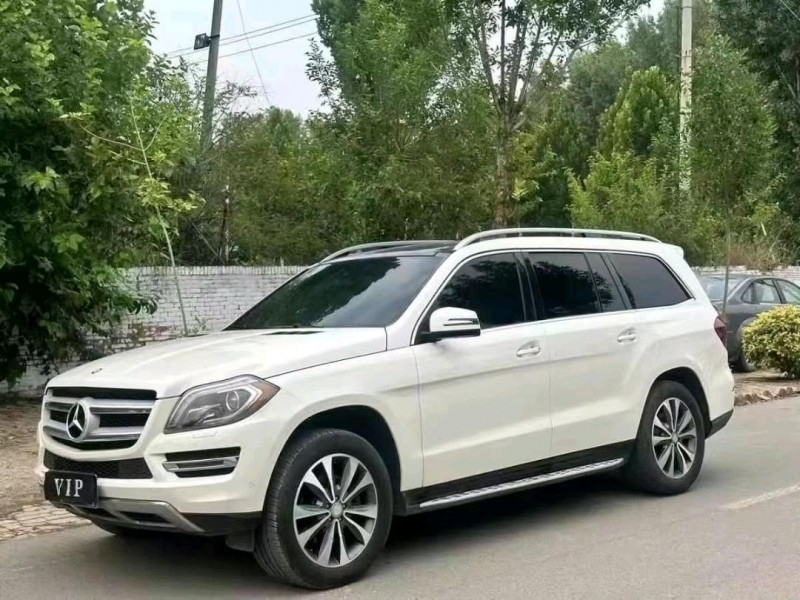 济南13年奔驰GL3