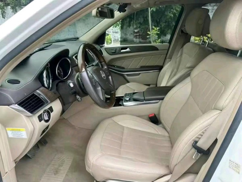 济南13年奔驰GL6