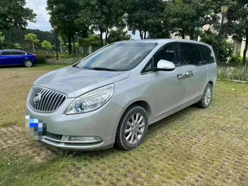 广州11年别克GL83