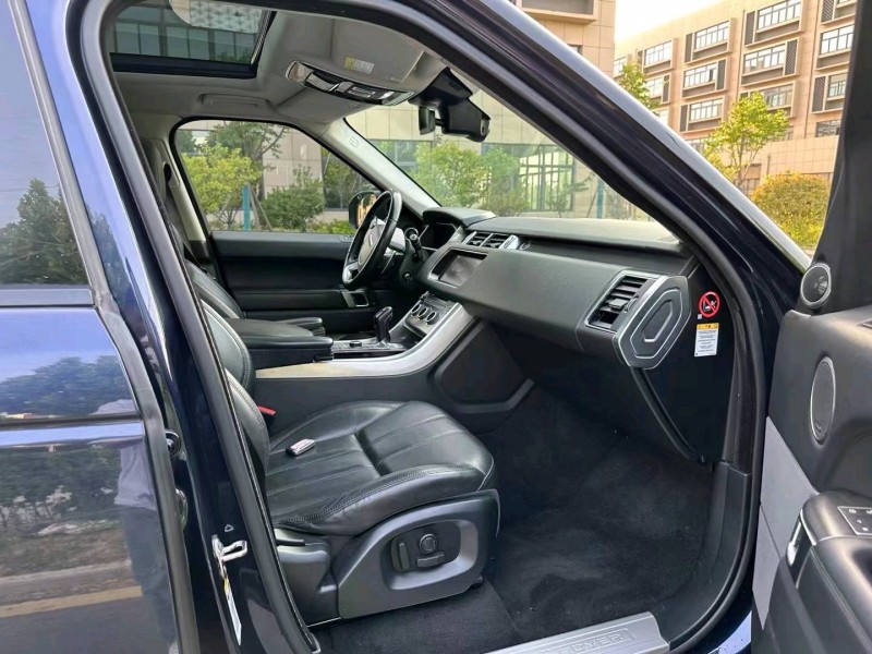 徐州17年路虎揽胜运动5