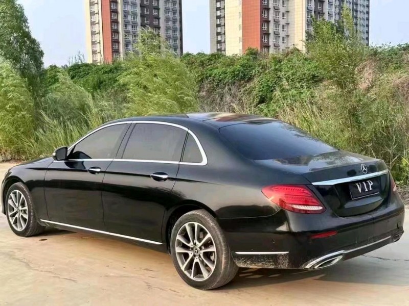 济南18年奔驰E7