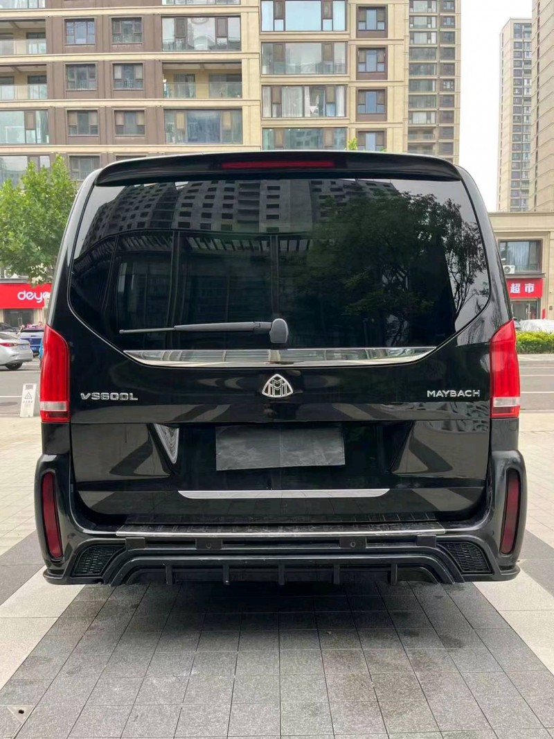 徐州19年奔驰V8