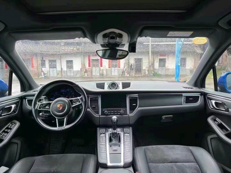 广州18年保时捷Macan5