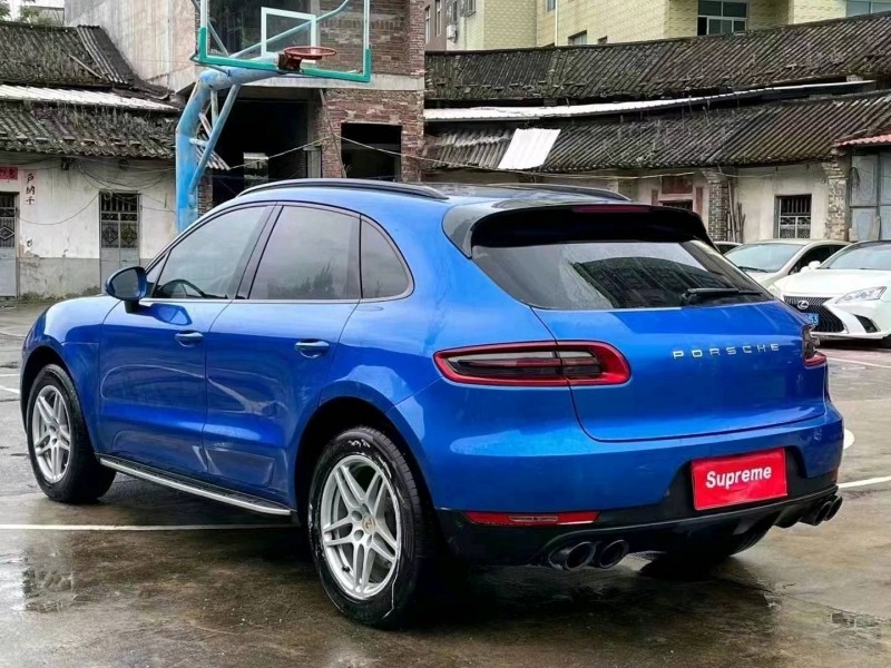 广州18年保时捷Macan8
