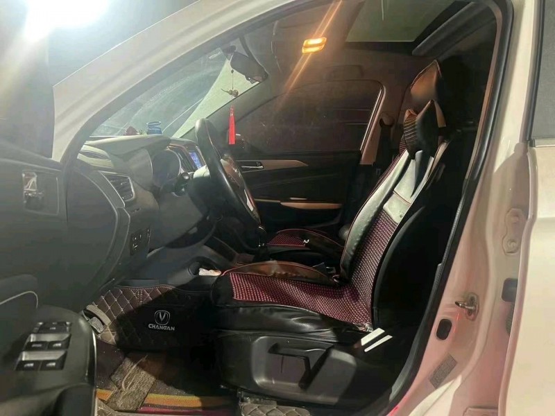 石家莊17年長安汽車CS356