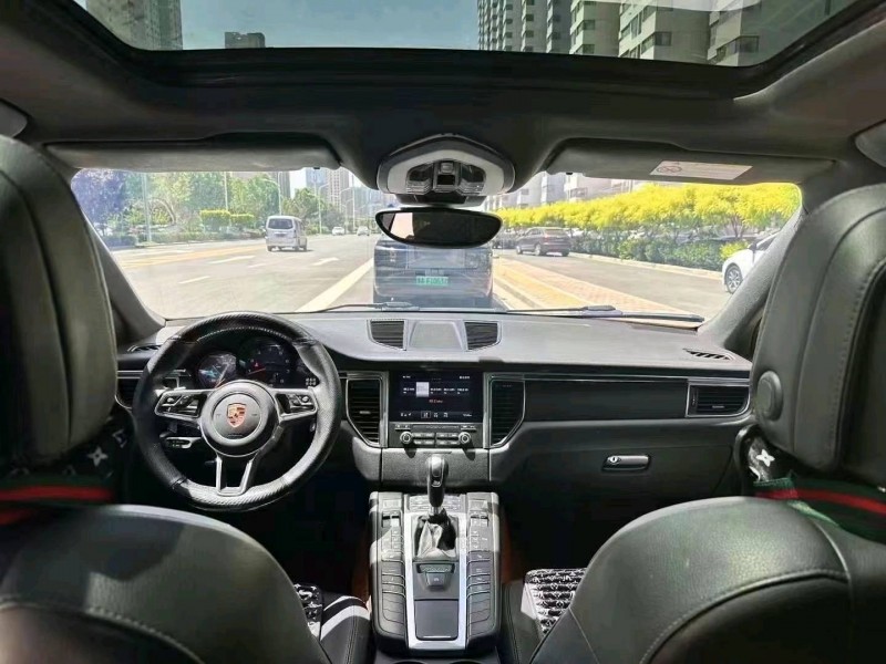 石家莊16年保時捷Macan9