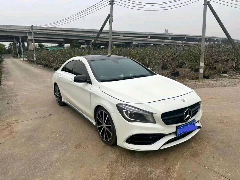 广州16年奔驰GLA2