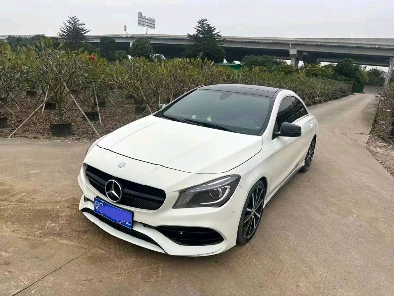 广州16年奔驰GLA6