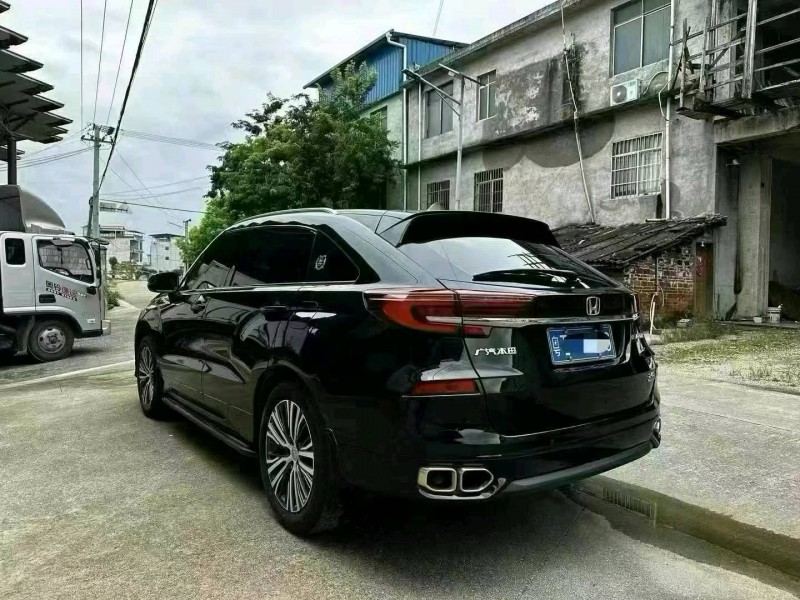 汕头21年本田冠道8