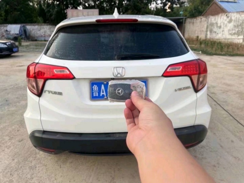 东营17年本田缤智2