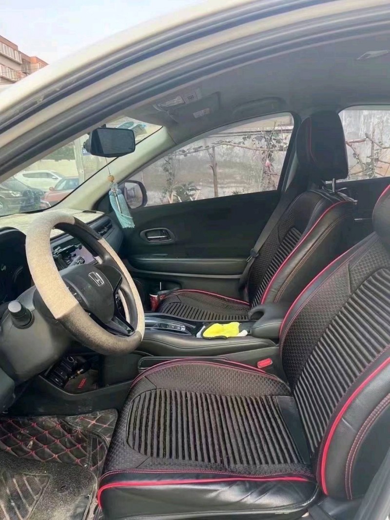 东营17年本田缤智3