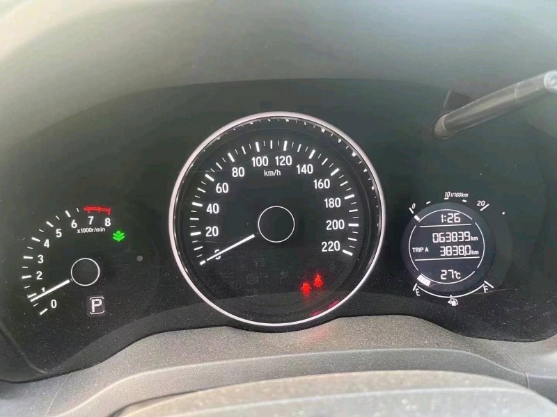 东营17年本田缤智5