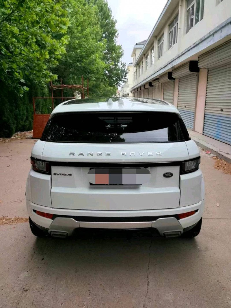 烟台18年路虎极光5