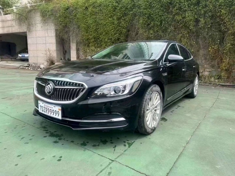 重庆17年别克君越2